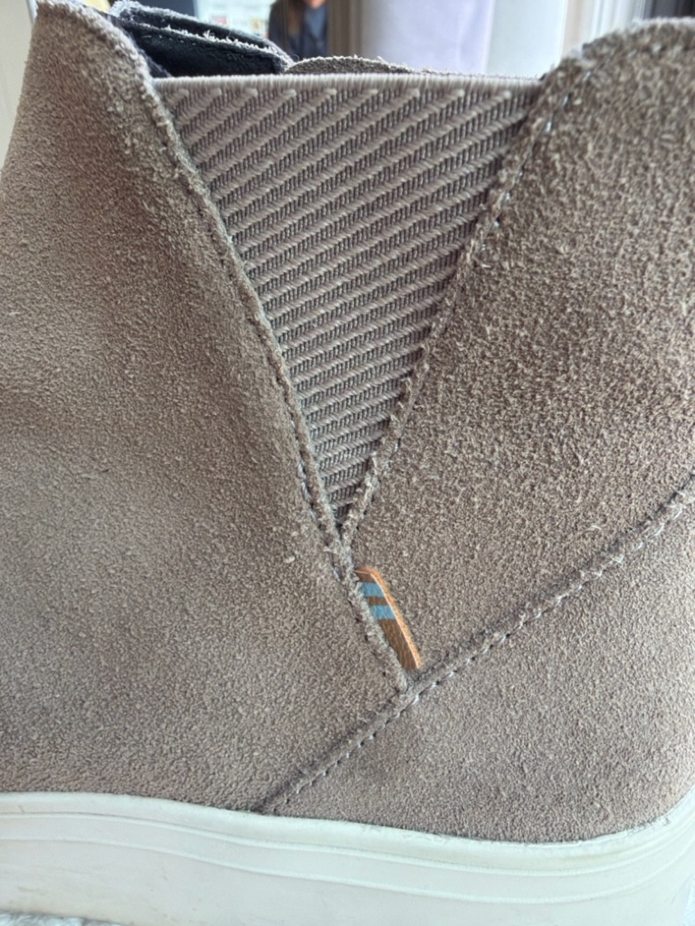 TOMS Kelsey Suede Ankle Boots Taupe Platform Zip Bootie Women’s 7.5 - Picture 9 of 9